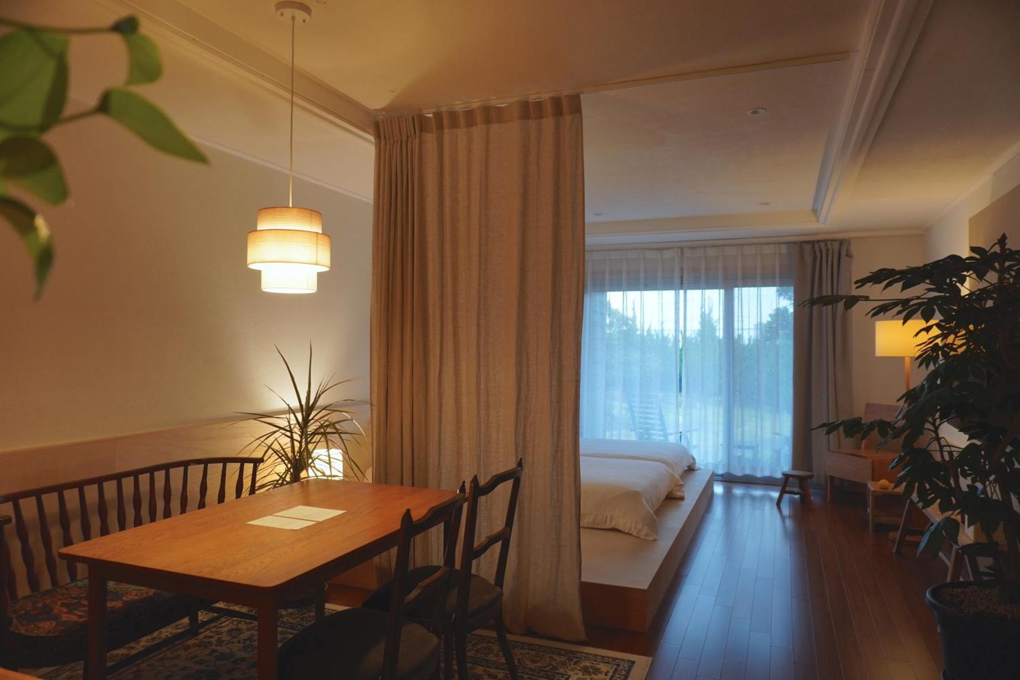 At Corner Resort & Garden 제주 외부 사진